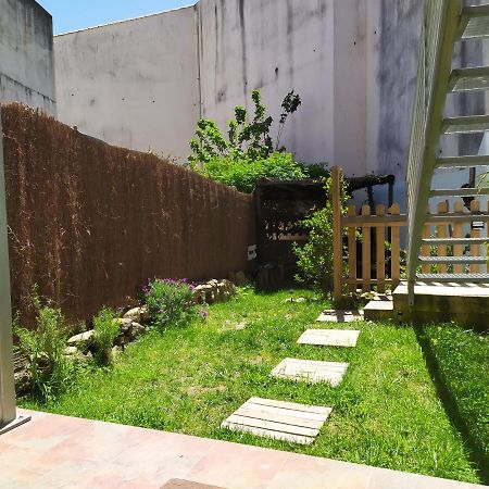 Albergue O Peirao أغواردا المظهر الخارجي الصورة