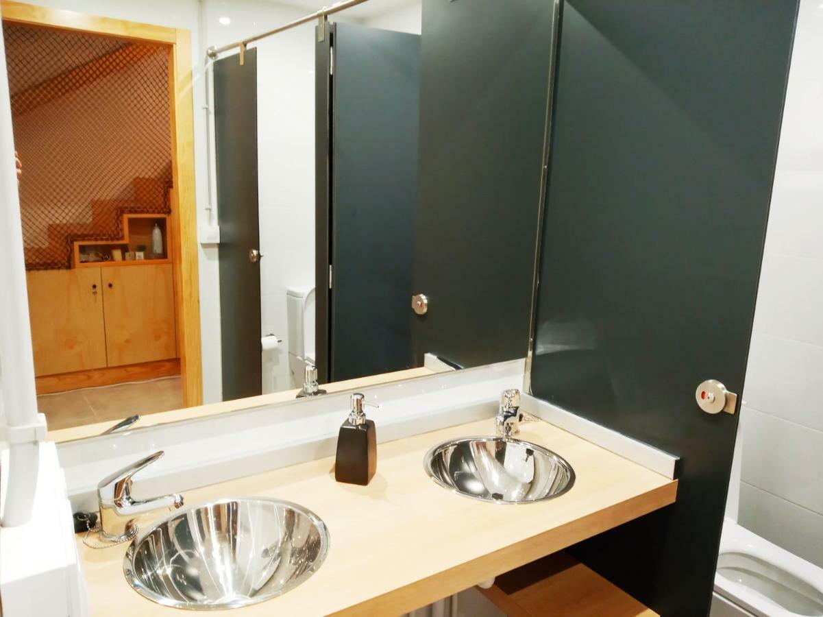 Albergue O Peirao أغواردا المظهر الخارجي الصورة