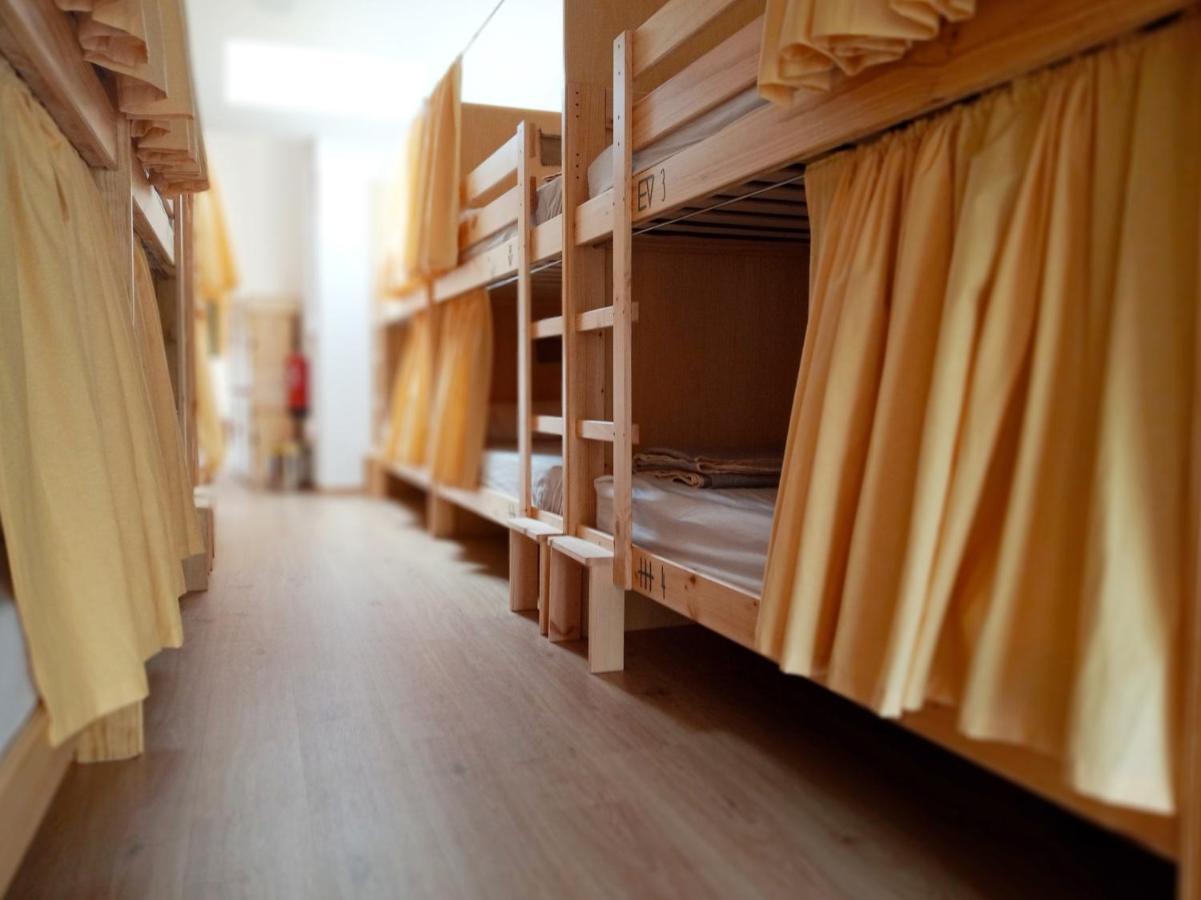 Albergue O Peirao أغواردا المظهر الخارجي الصورة